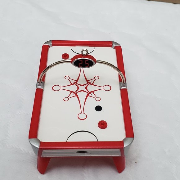 Christmas Ornaments- Hallmark and Carlton Cards - Picture 10 of 13